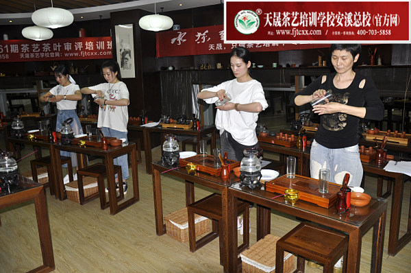 第161期：选修课之绿茶茶艺表演(图3)