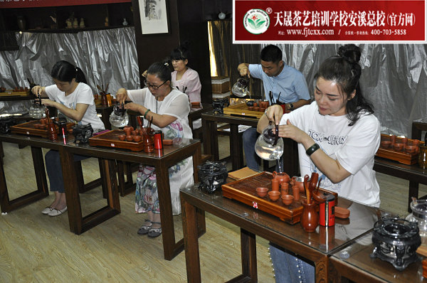 第168期：台湾十八道茶艺分段复习、名茶品鉴之六安瓜片、君山银针(图2)