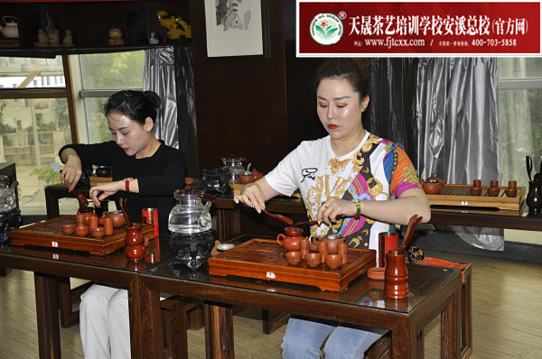 第170期：台湾十八道茶艺分段讲解与训练(图1)