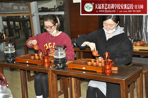 第171期：台湾十八道茶艺分段训练、名茶品鉴之西湖龙井、黄山毛峰、信阳毛尖(图2)