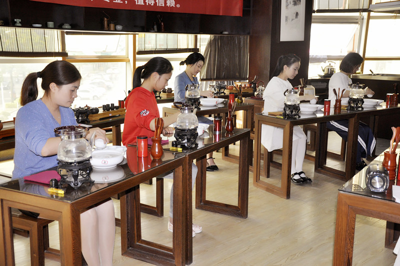 茶艺师去哪里报名培训？天晟茶艺培训学校中国茶学系统培训班招生啦！(图1)