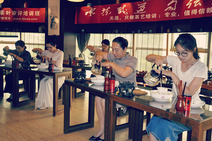 天晟茶艺培训学校的茶艺师证书含金量高吗