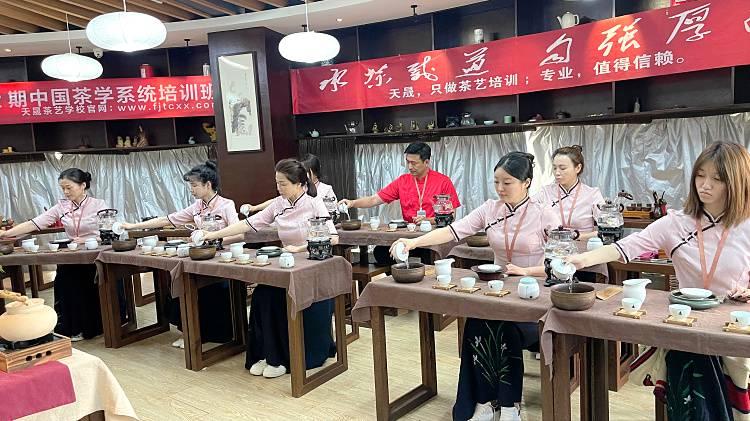 茶艺培训机构哪家好? 天晟茶艺培训学校(图3) 茶艺培训机构哪家好? 天晟茶艺培训学校(图3)