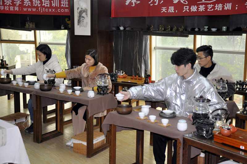 10天从茶小白到合格茶艺师？天晟用19年验证的速成密码被曝光(图3)