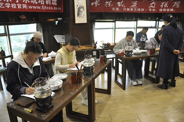 第217期：安溪茶艺之茶具展示学习