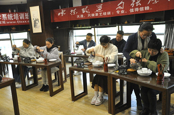 第217期:安溪茶艺分段讲解与训练(图2) 第217期:安溪茶艺分段讲解与训练(图2)