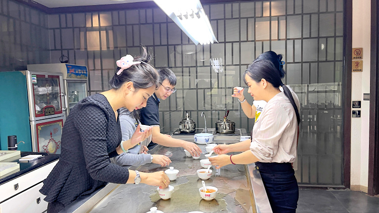 10天闭关修炼！在天晟，我如何从“喝茶小白”进阶为“茶界六边形战士”？(图3)