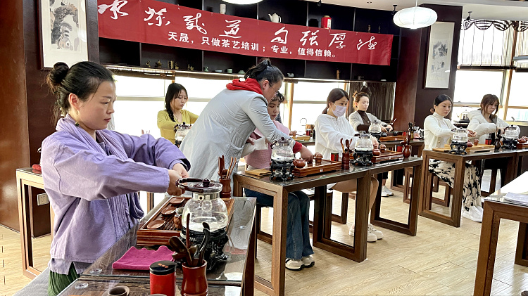 4月11日开班！天晟茶艺培训学校：10天全日制特训，直通高级茶艺师(图2)