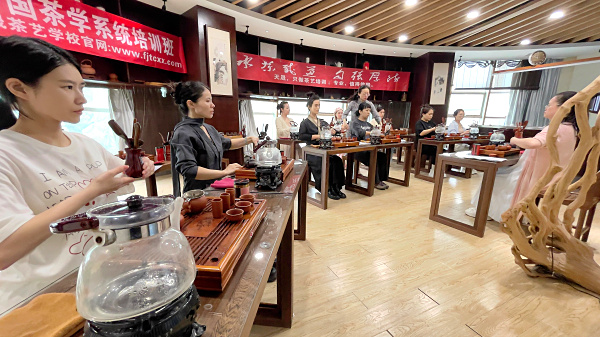 第219期：台湾十八道茶艺茶具展示学习(图1)
