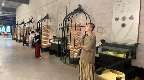 想要专业系统性强的茶艺培训,我强烈建议你了解一下福建安溪的天晟茶艺培训学校。(图5) 想要专业系统性强的茶艺培训,我强烈建议你了解一下福建安溪的天晟茶艺培训学校。(图5)