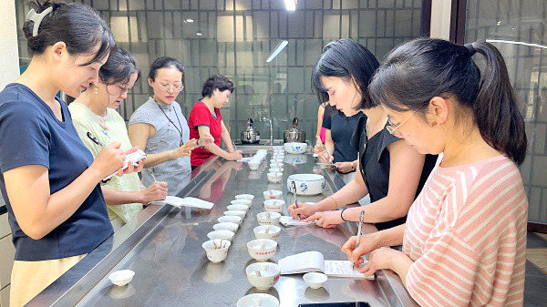 第222期：金骏眉、正山小种的加工与审评 红茶实践审评(图2)