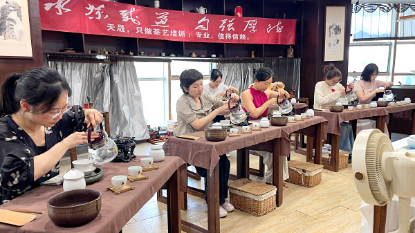 第222期：干泡之行茶十式茶艺流水训练复习(图2)